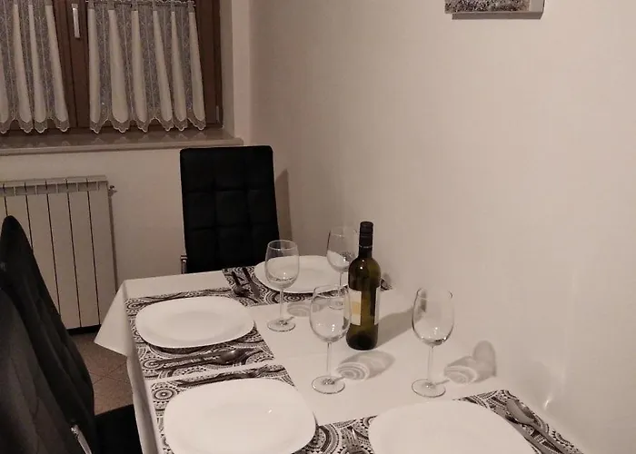 Apartma Nona Roza Zgornje Skofije